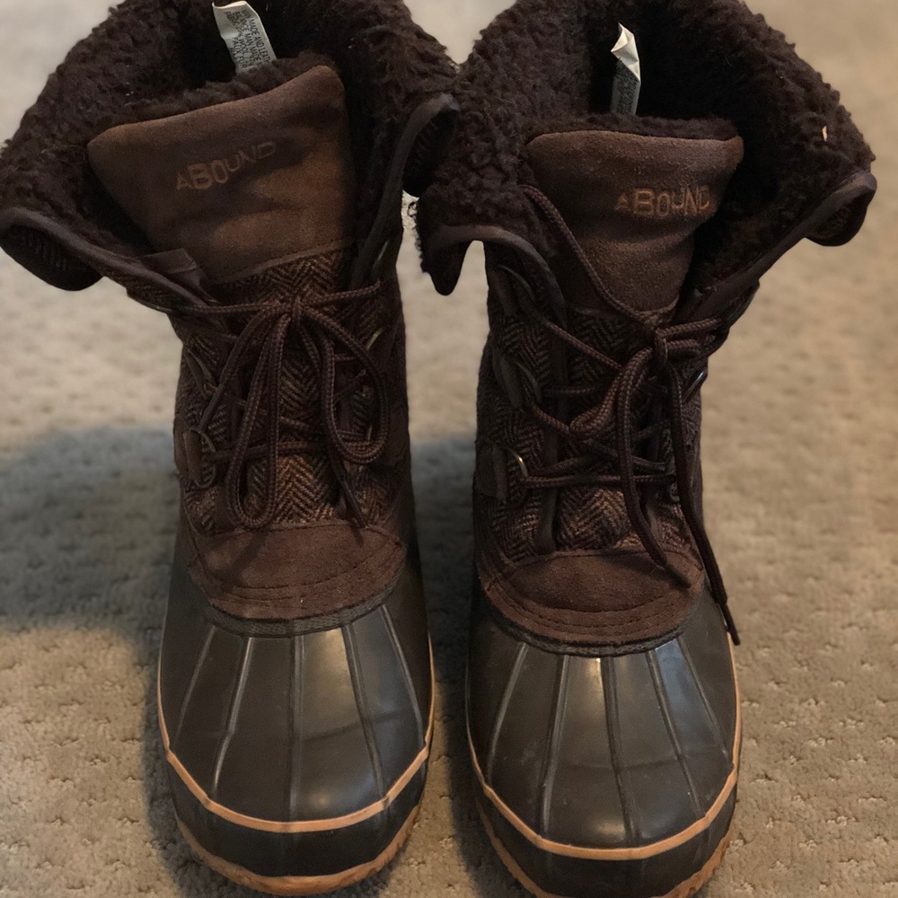 ABound Snow boots.